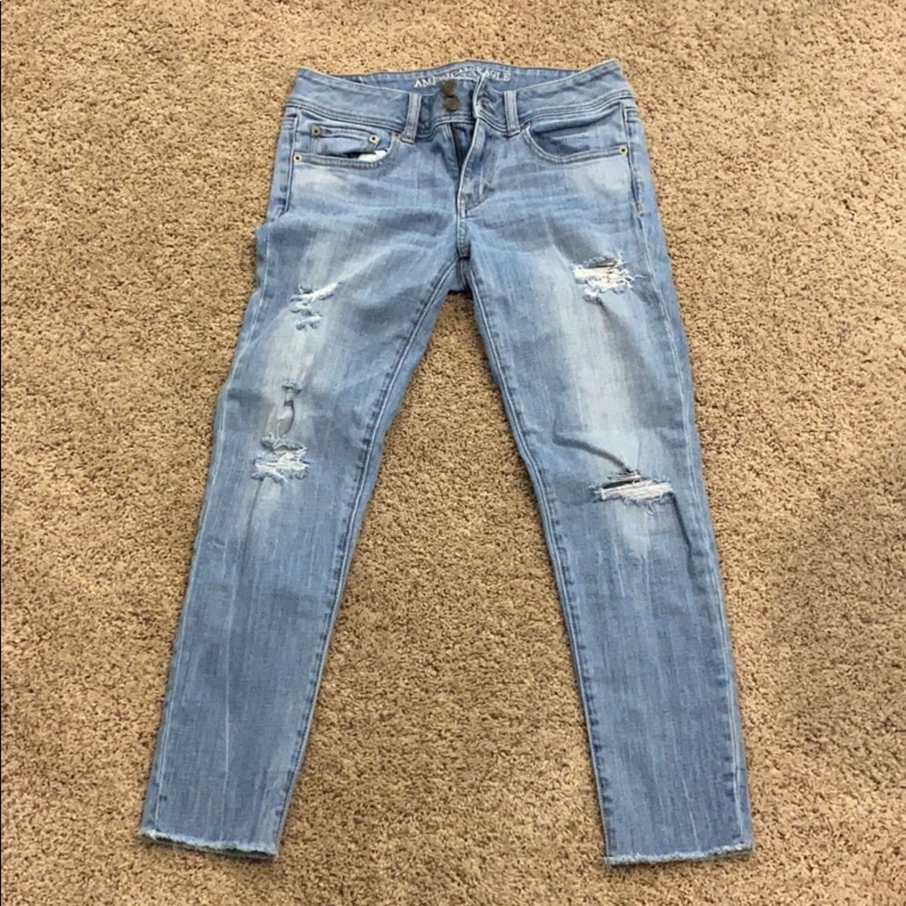 American Eagle Crop Jeans